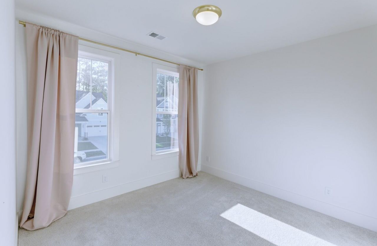 1008 Field Sparrow Drive Photo 16