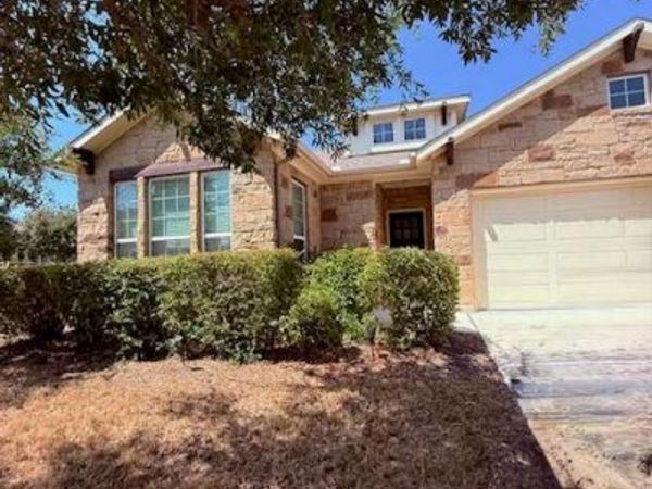 637 Palmilla ST, Leander, TX 78641