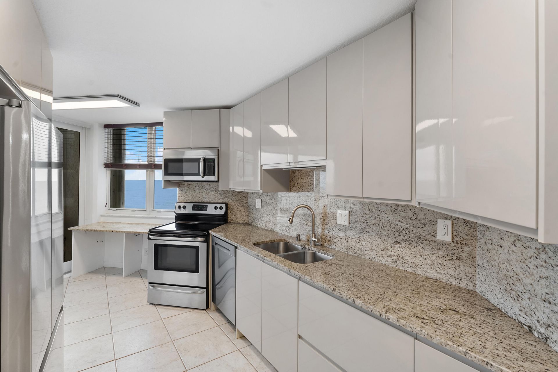 1340 S Ocean Boulevard, Unit 1106, Pompano Beach, FL 33062 Photo