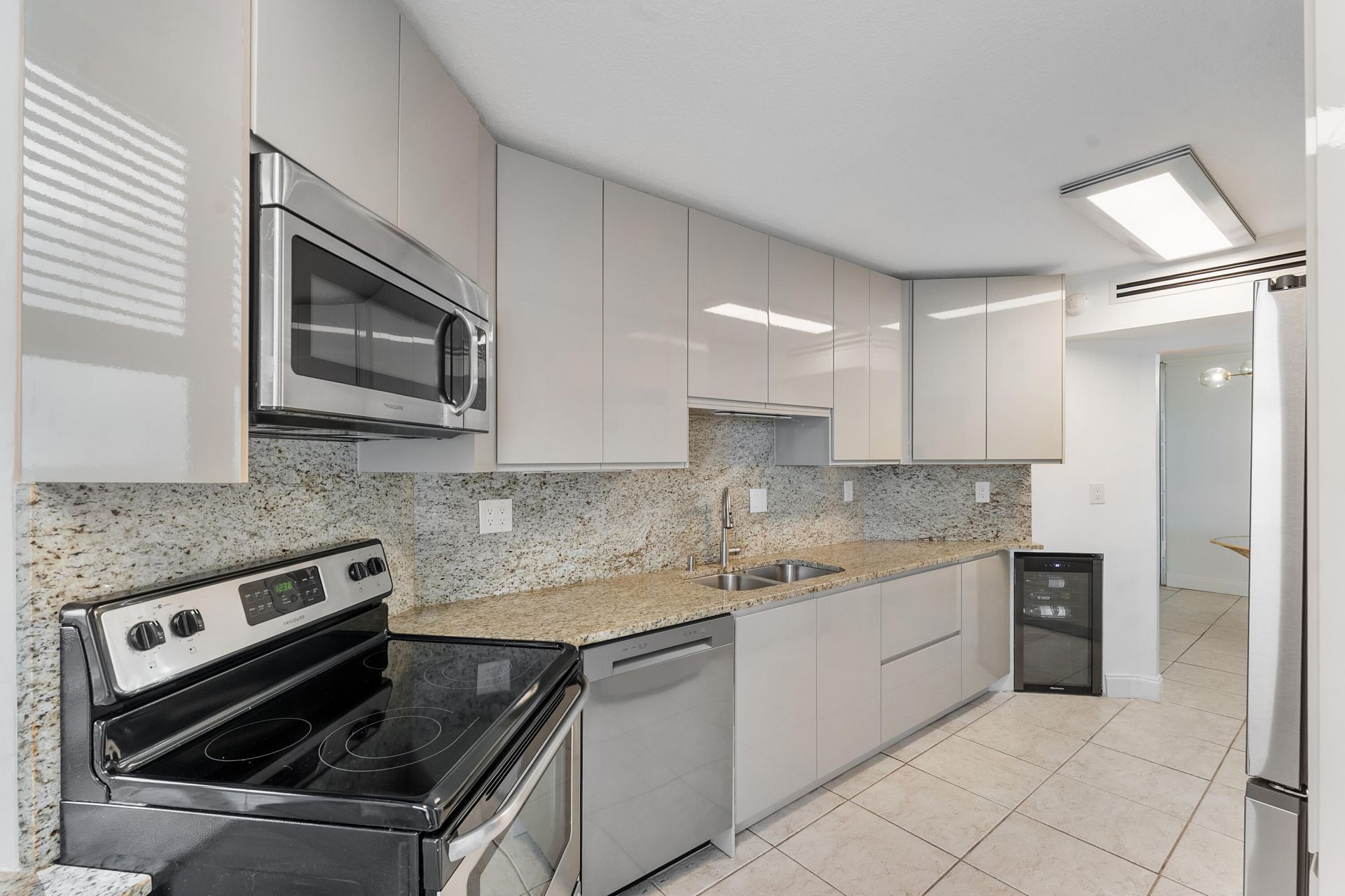 1340 S Ocean Boulevard, Unit 1106, Pompano Beach, FL 33062 Photo