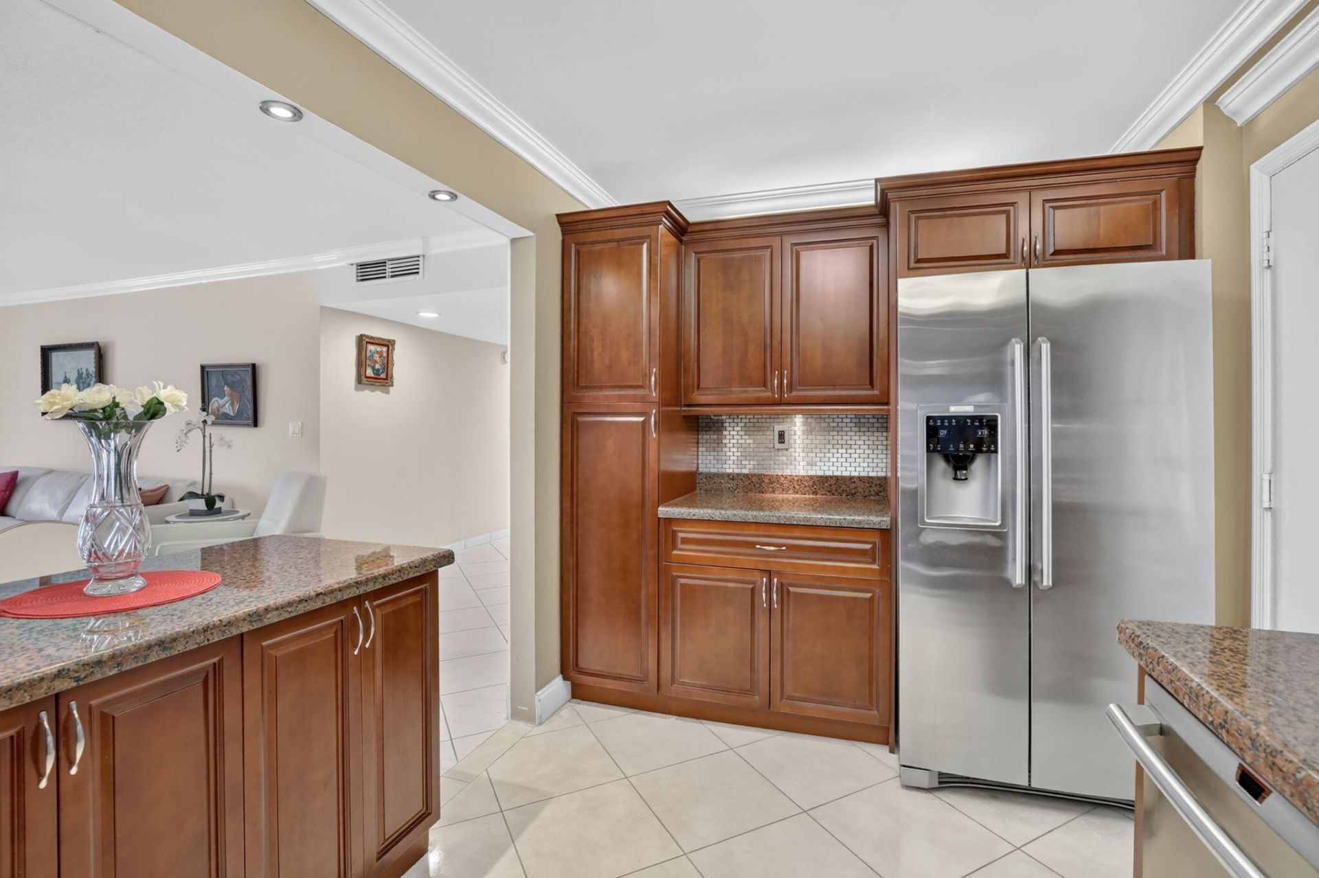 1701 S Ocean Drive, Unit 902, Hollywood, FL 33019 Photo