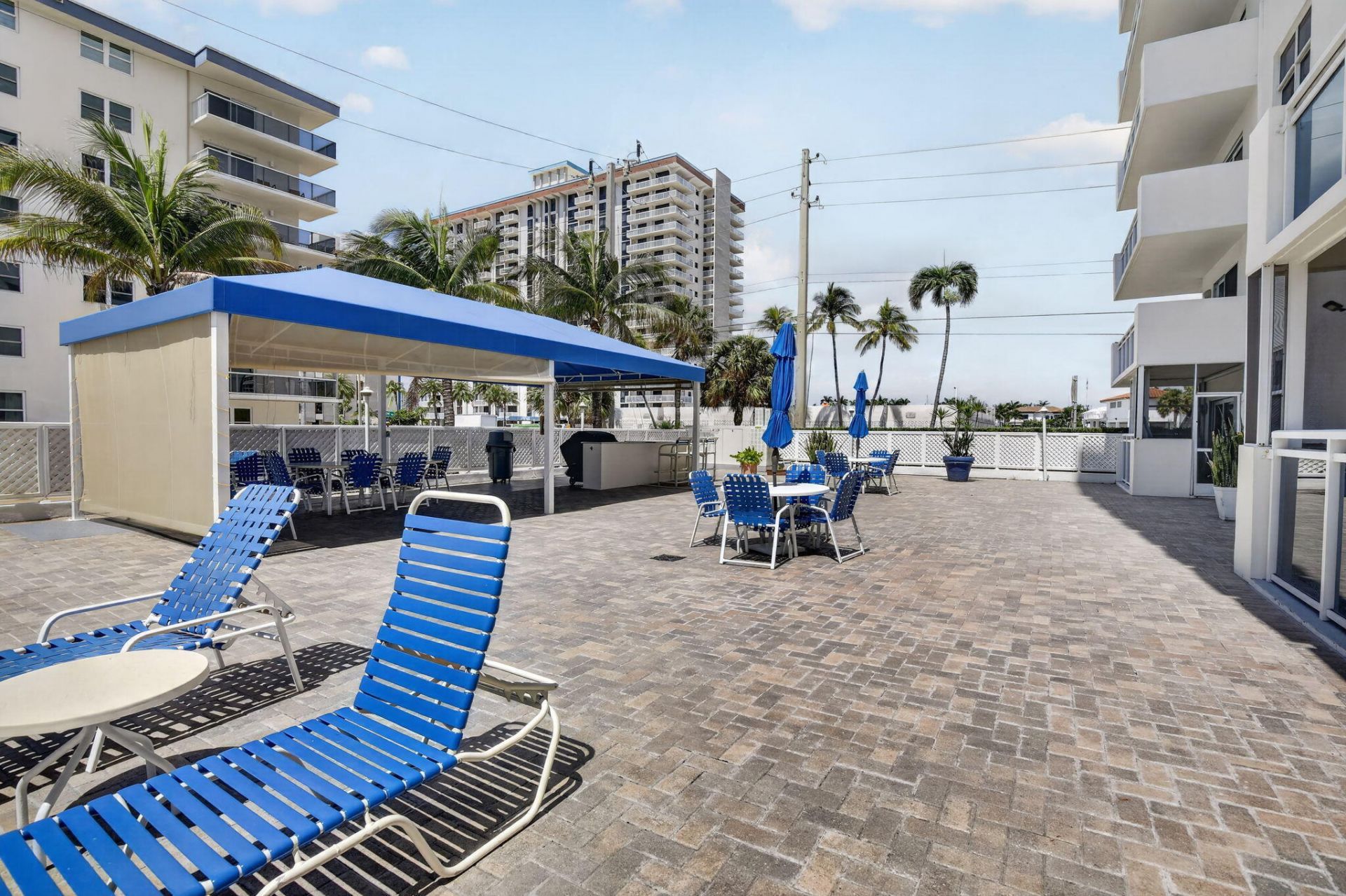 1701 S Ocean Drive, Unit 902, Hollywood, FL 33019 Photo