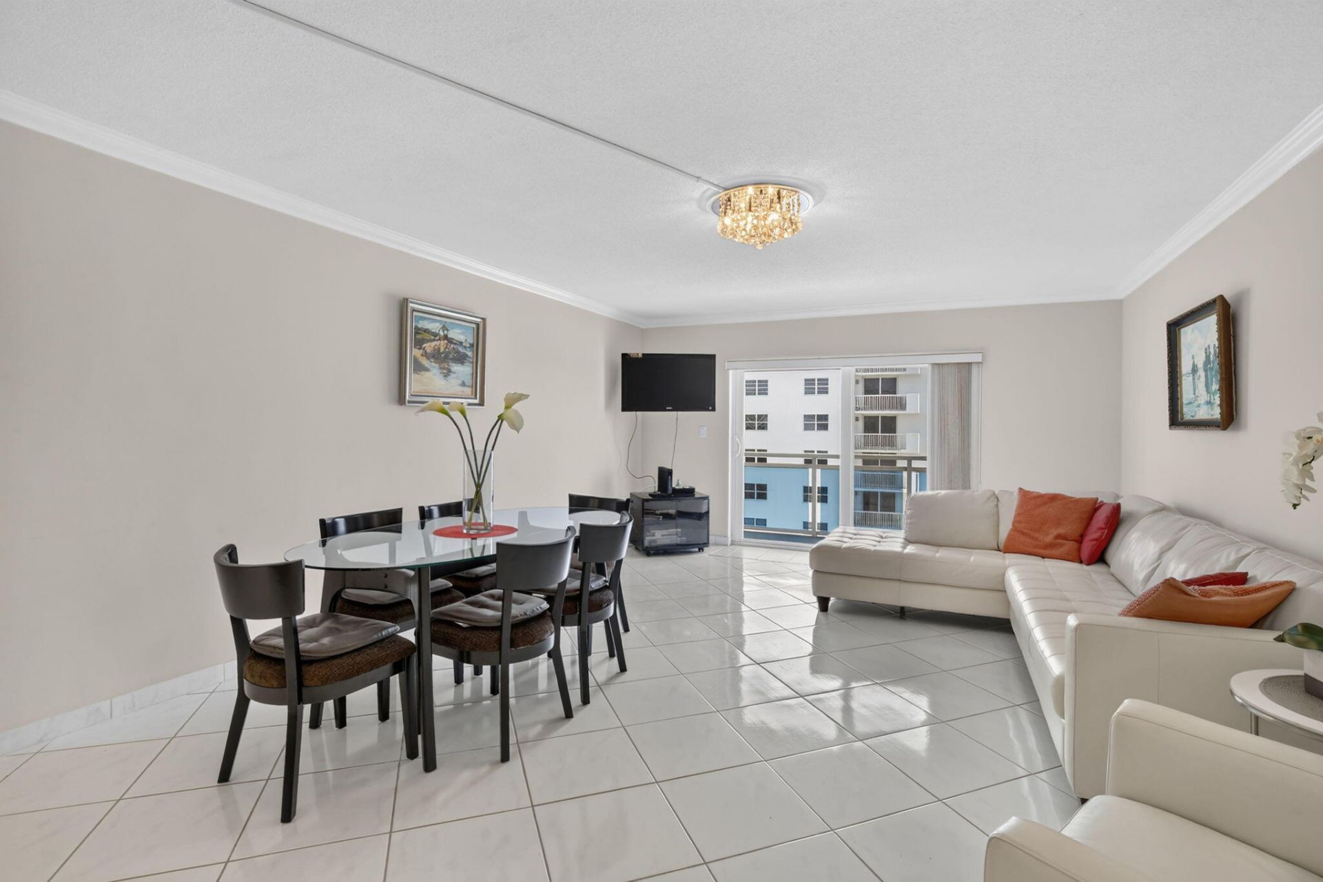 1701 S Ocean Drive, Unit 902, Hollywood, FL 33019 Photo