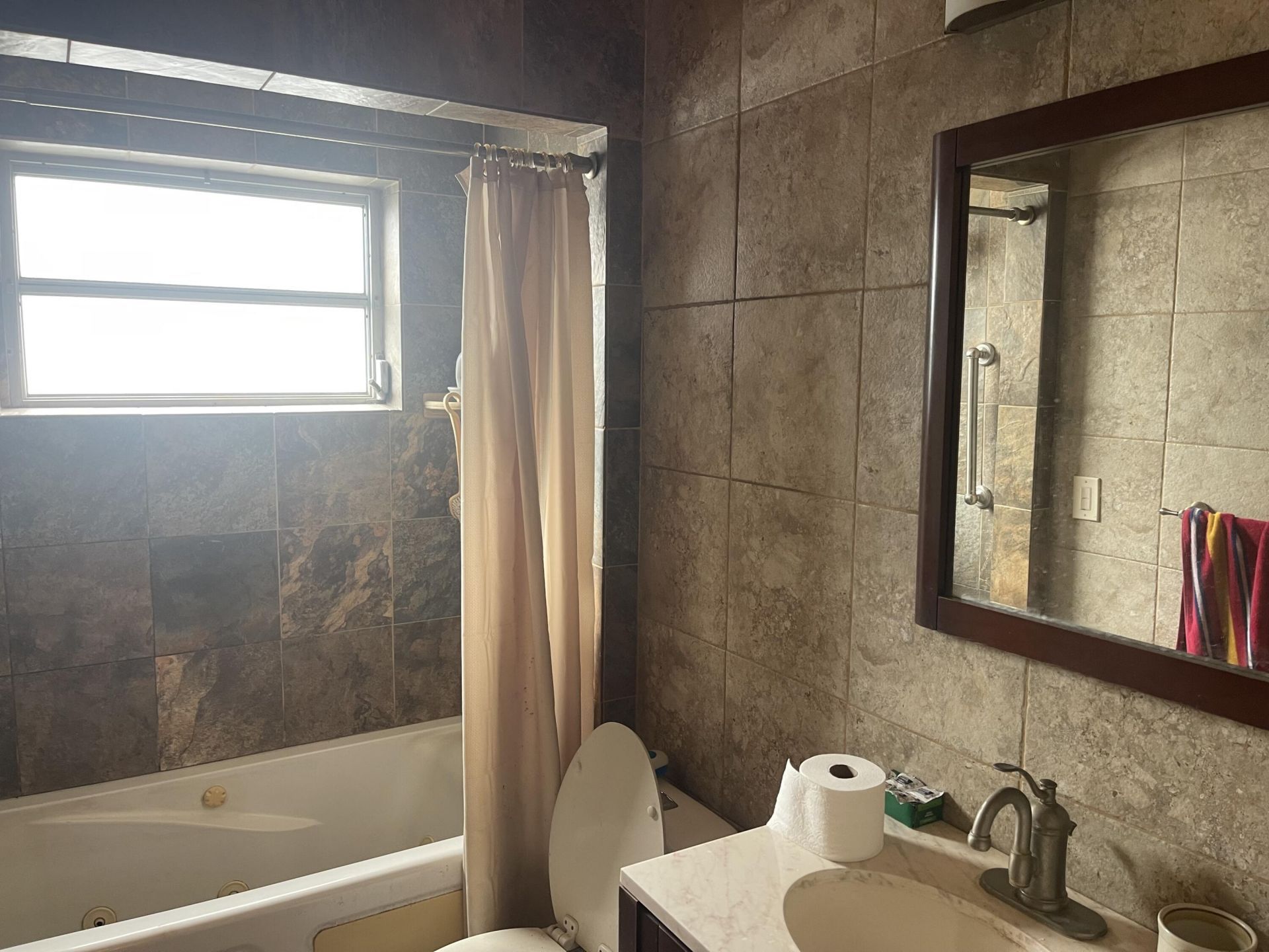 1700 Cleveland Street, Unit Apt 204, Hollywood, FL 33020 Photo