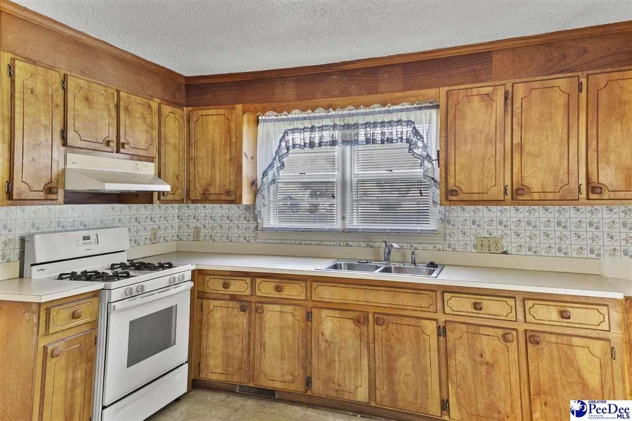 603 S Main Photo 11