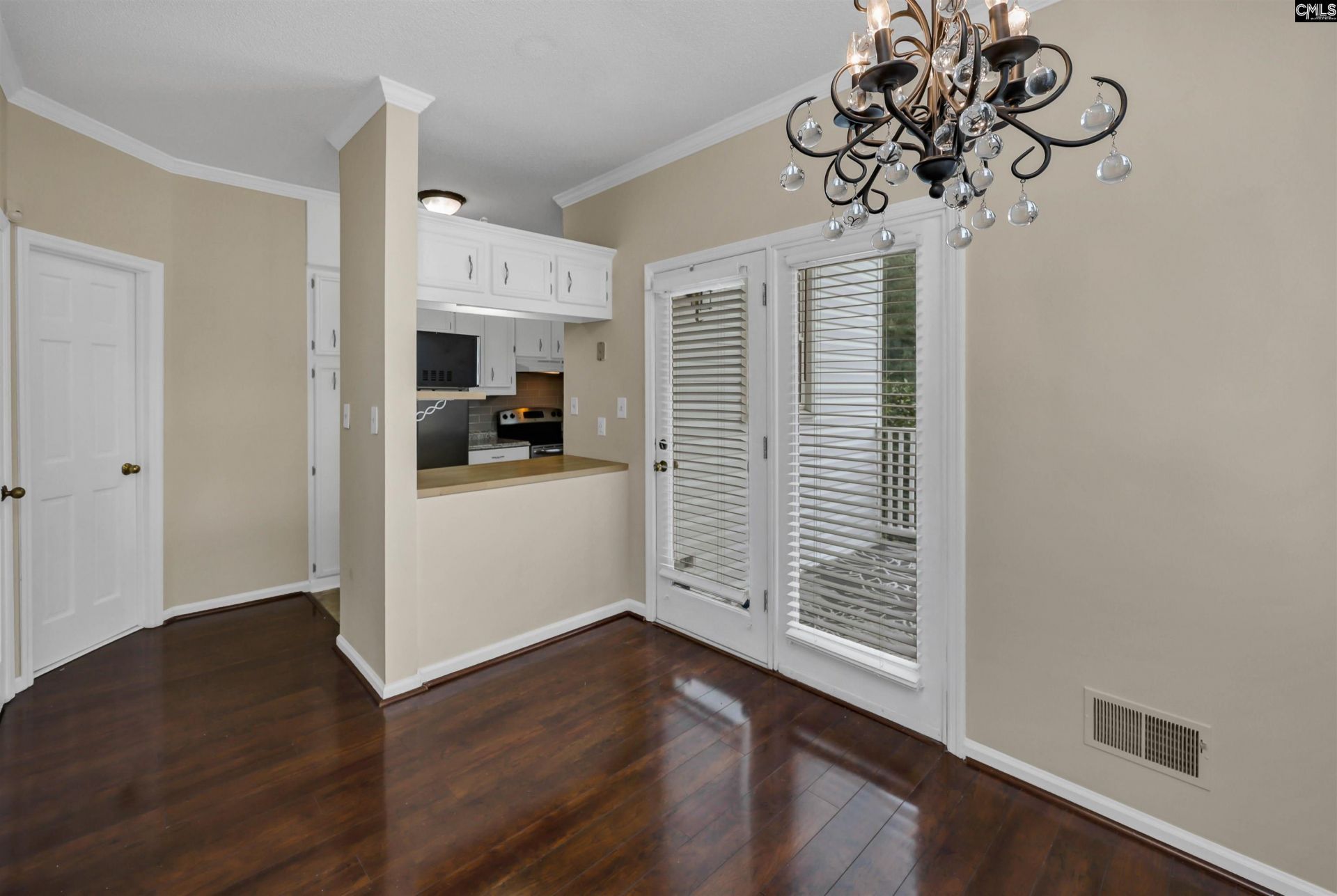 521 Wallace Way  Photo 7