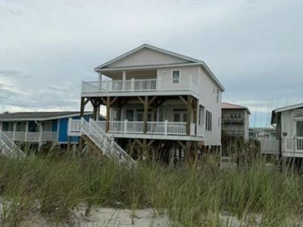 5527 E Beach Drive , Oak Island, NC 28465