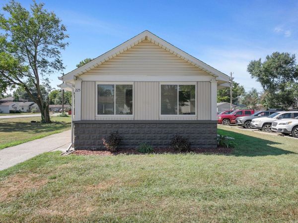 225 Melville Street, Mishawaka, IN 46544