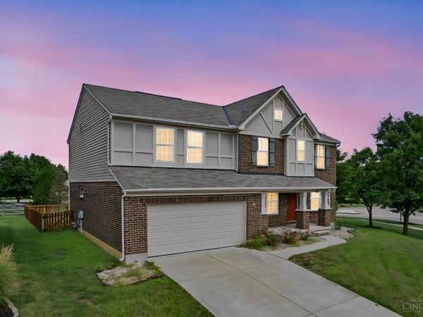 3122 Village View Lane, Hamilton Twp, OH 45152