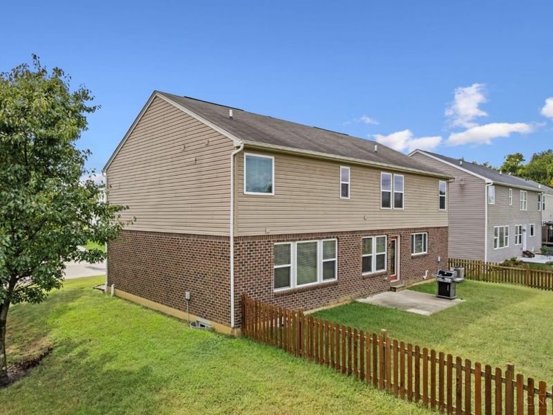 3122 Village View Lane, Hamilton Township, OH 45152 Photo 7