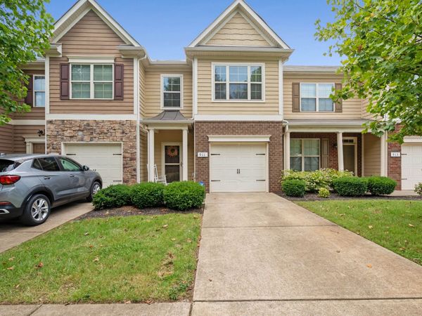 911 Battleview Pl , Murfreesboro, TN 37128