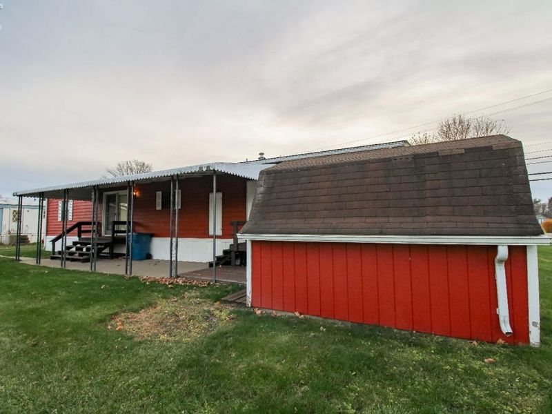 211 Sand Drive Drive, Vermilion, OH 44809 Photo 5