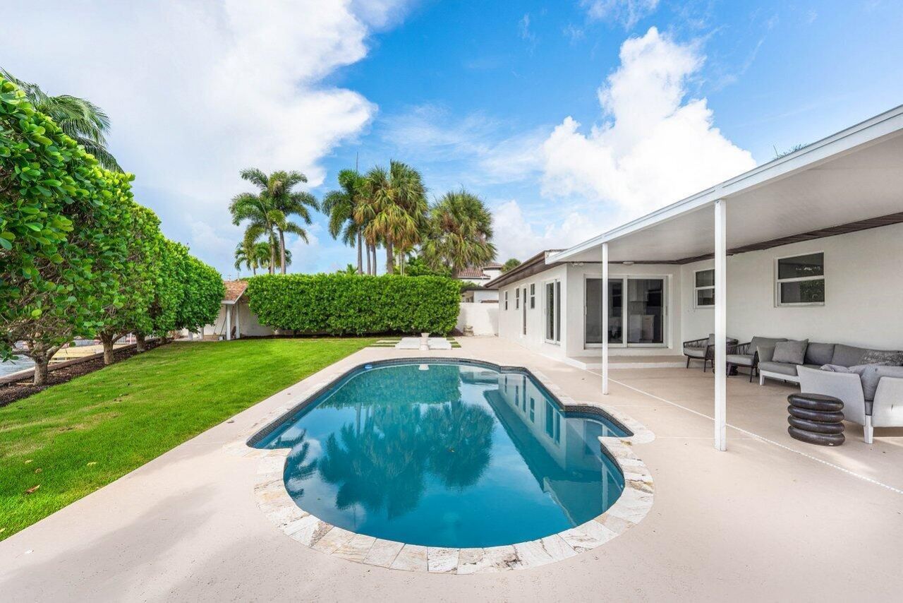 638 Shore Drive, Boynton Beach, FL 33435 Photo