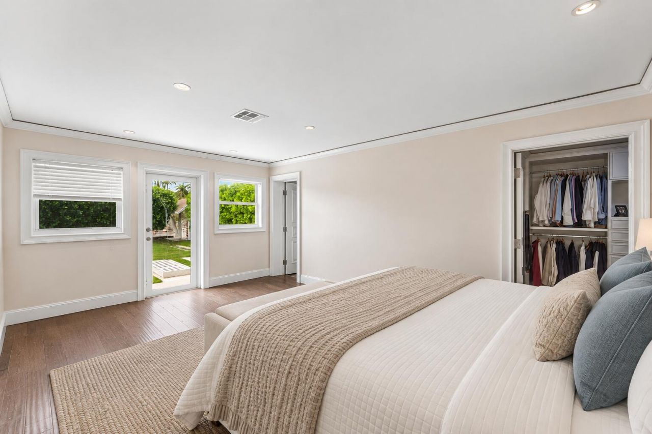 638 Shore Drive, Boynton Beach, FL 33435 Photo