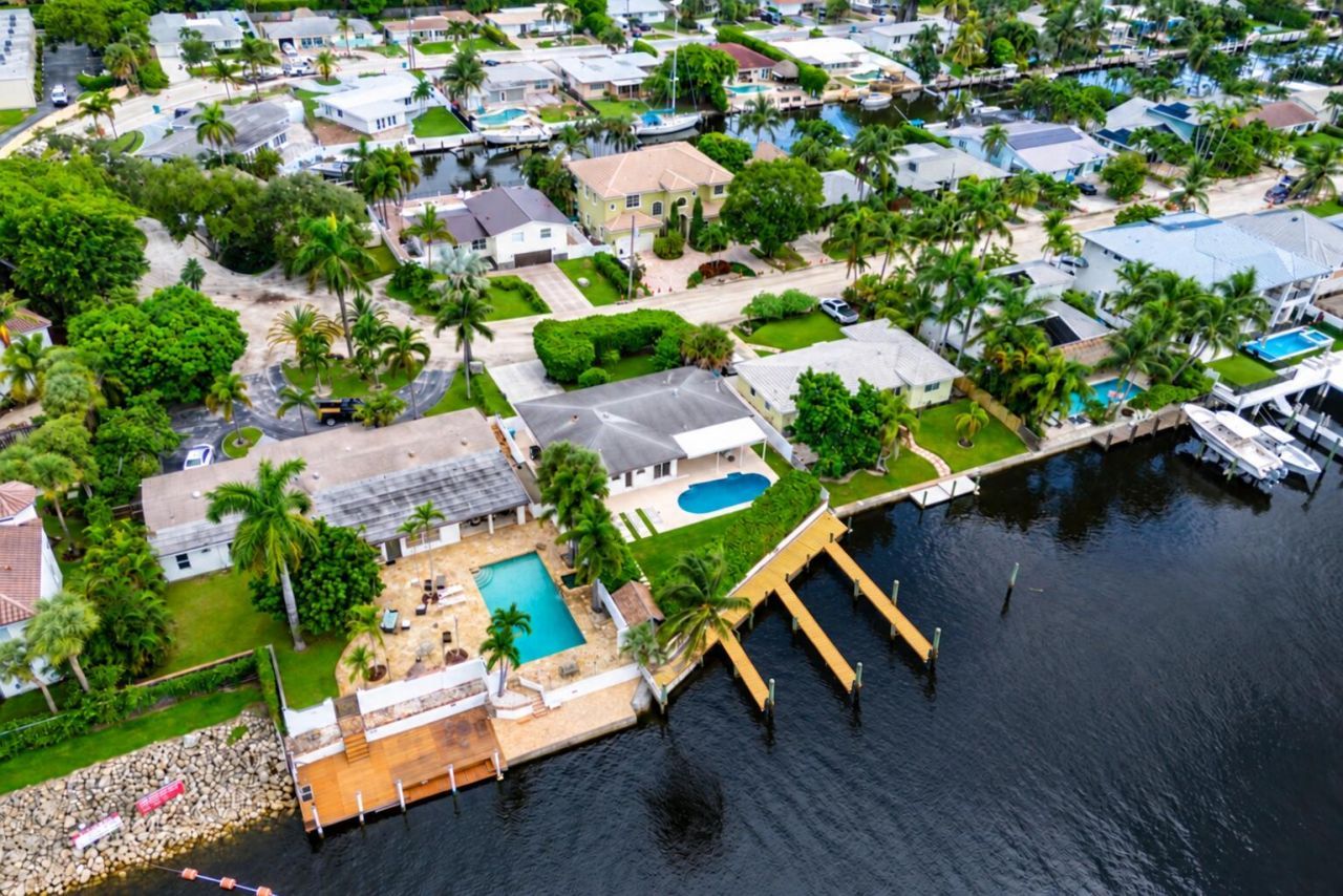 638 Shore Drive, Boynton Beach, FL 33435 Photo