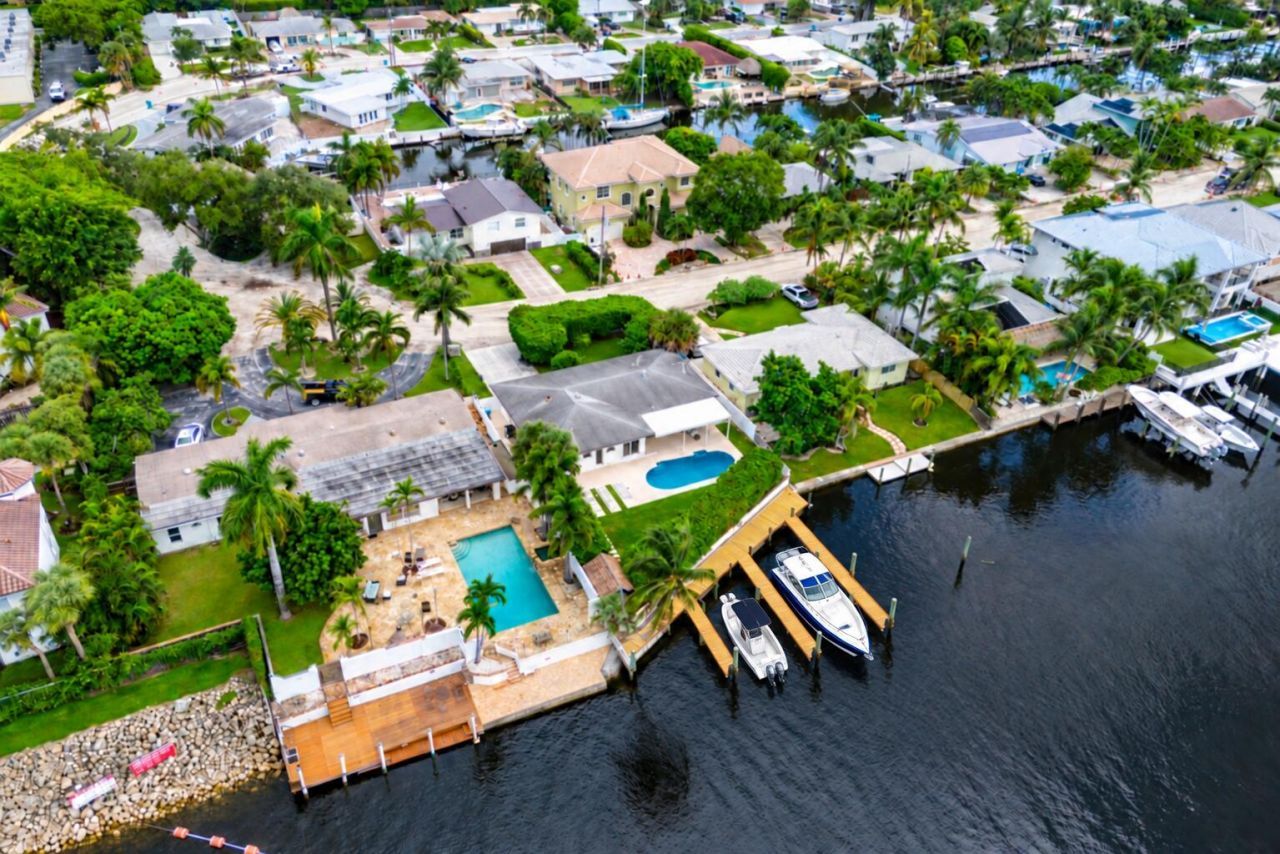 638 Shore Drive, Boynton Beach, FL 33435 Photo