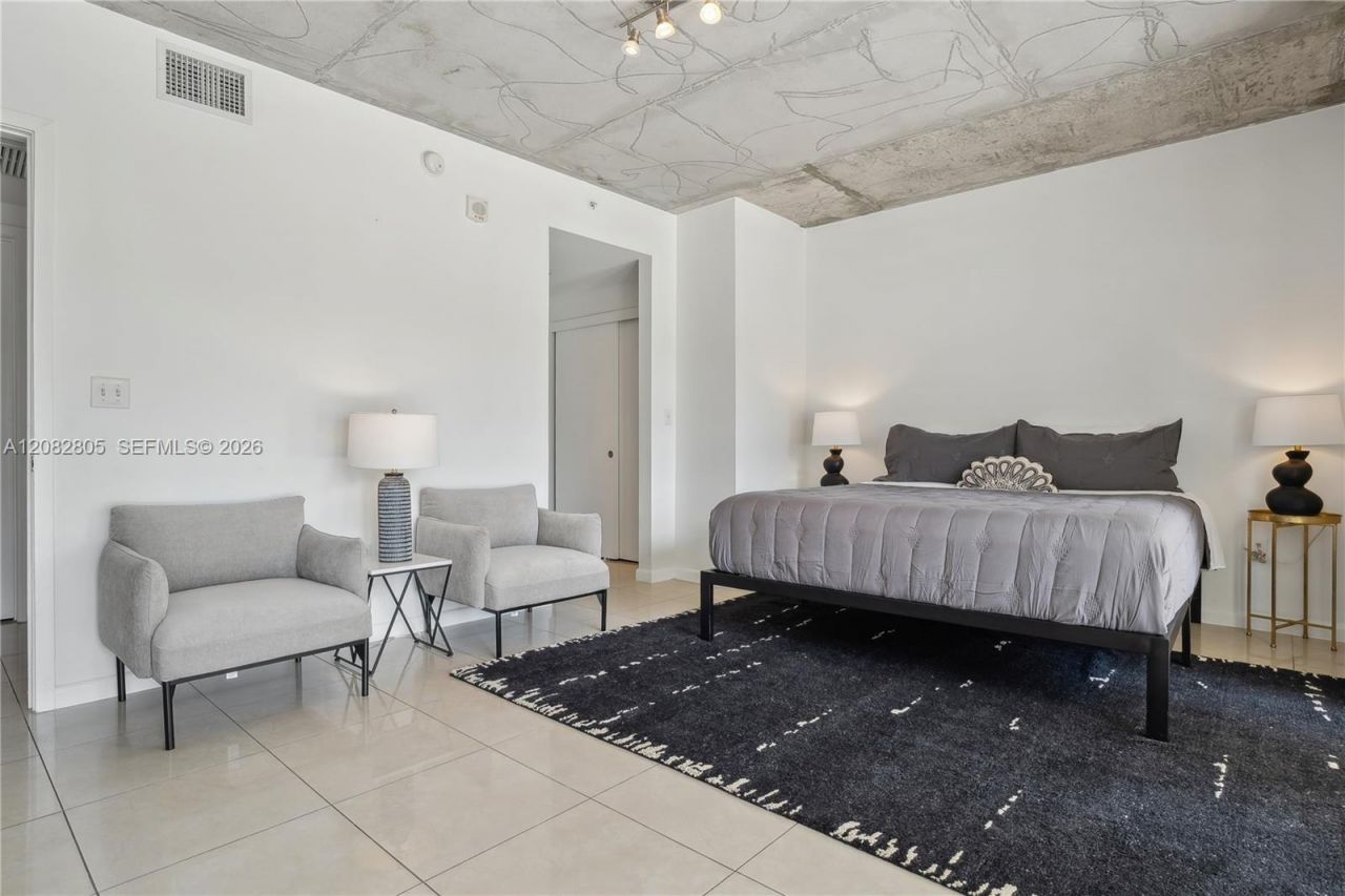 3250 NE 1st Ave, Unit 616, Miami, FL 33137 Photo