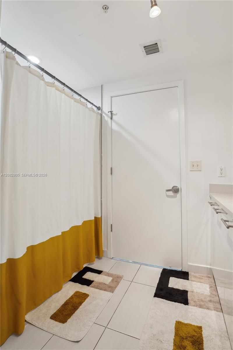 3250 NE 1st Ave, Unit 616, Miami, FL 33137 Photo