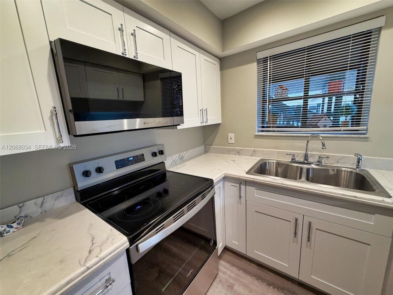 8460 Shadow Ct, Unit 1-4, Coral Springs, FL 33071 Photo