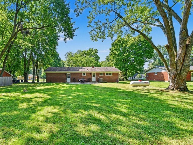 848 Hawthorne Drive, Union Township, OH 45245 Photo 18