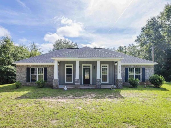 17105 Givens Ln, Bay Minette, AL 36507