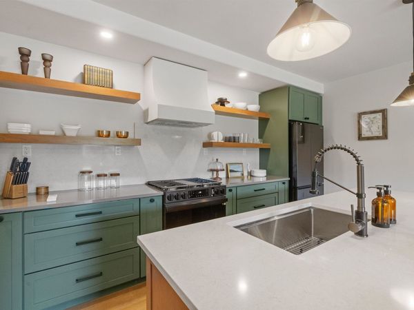 70 Greystone Lane, Unit 2, Newbury, NH 03255