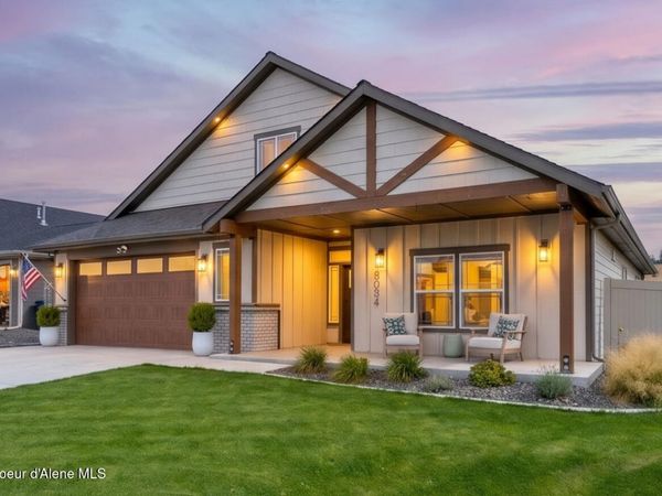 9084 Secretariat LN , Hayden, ID 83835