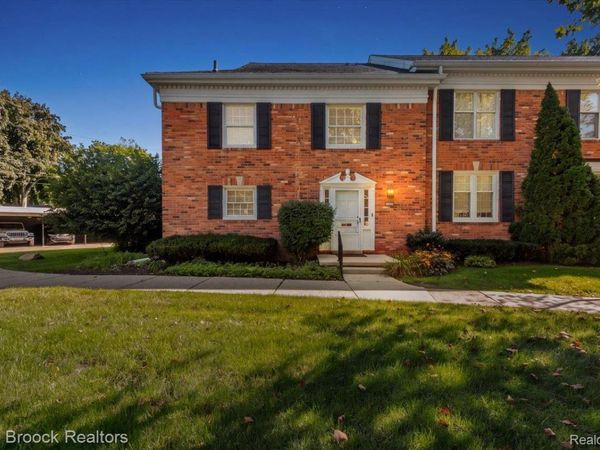 1460 Trailwood Path , Bloomfield Township, Mi 48301