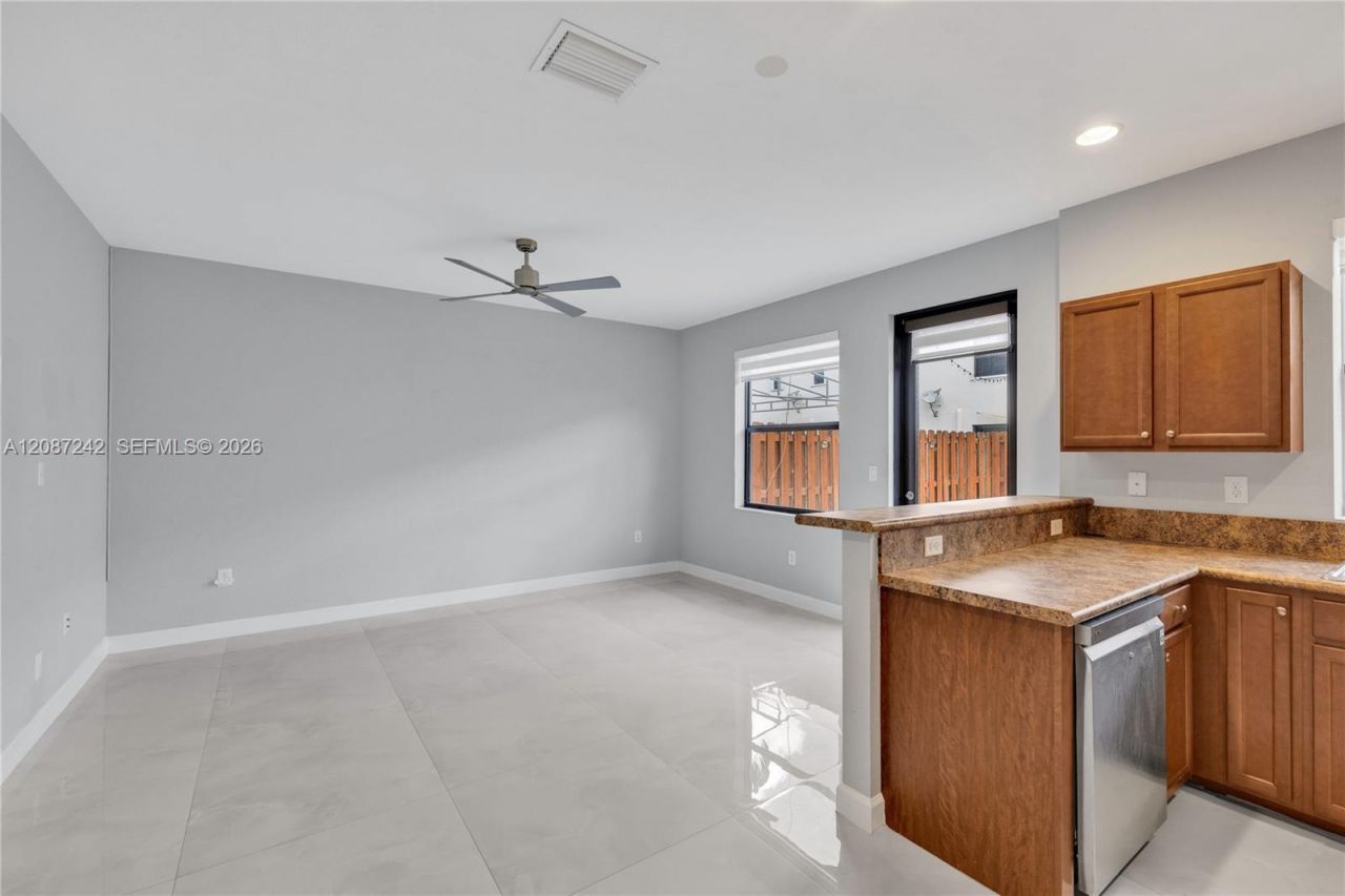 17531 SW 153rd Path, Miami, FL 33187 Photo