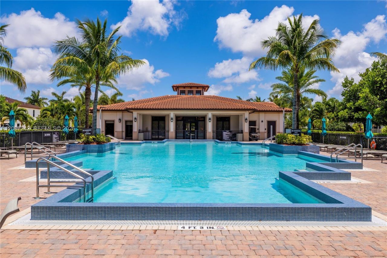 17531 SW 153rd Path, Miami, FL 33187 Photo