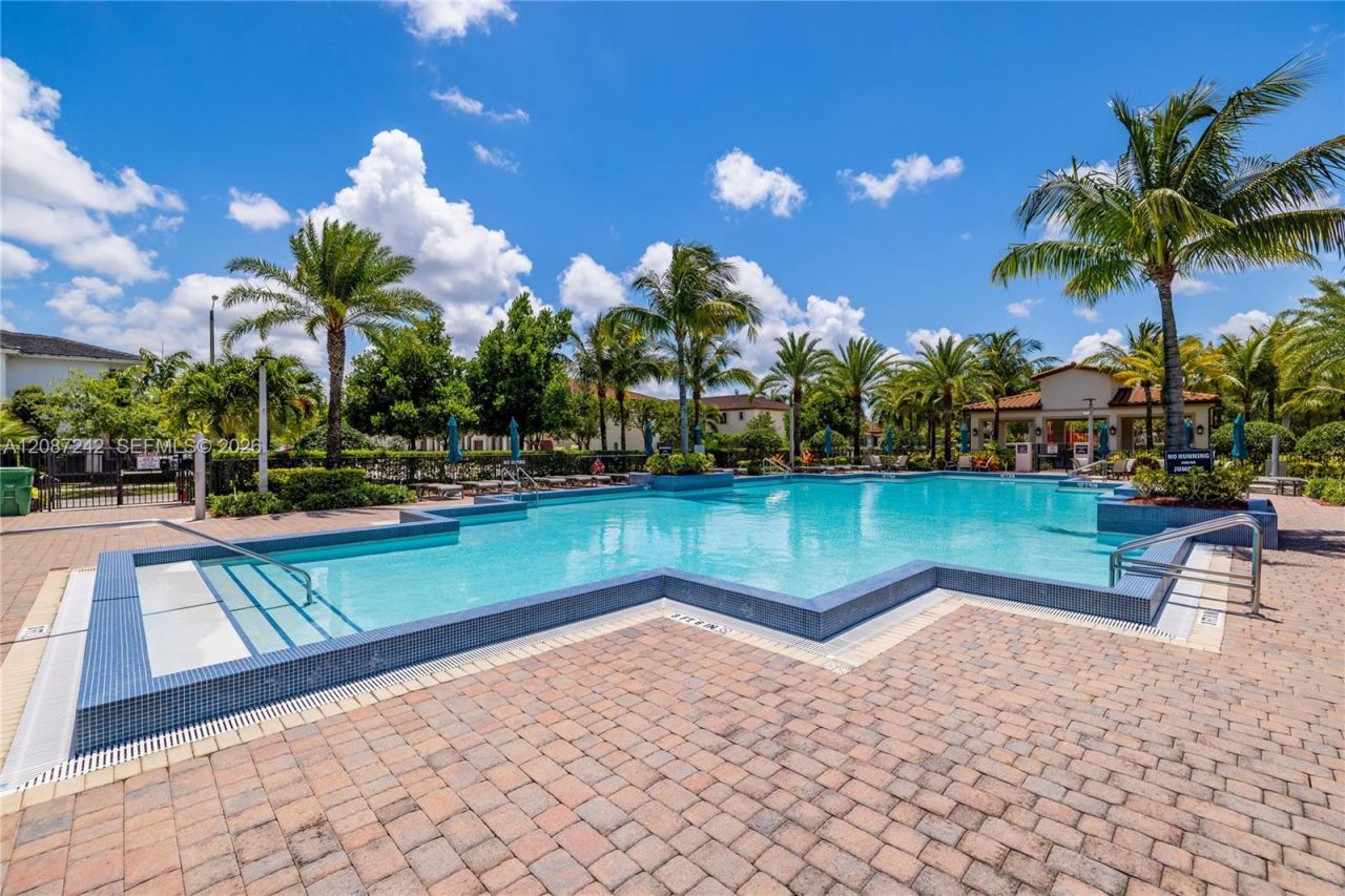 17531 SW 153rd Path, Miami, FL 33187 Photo