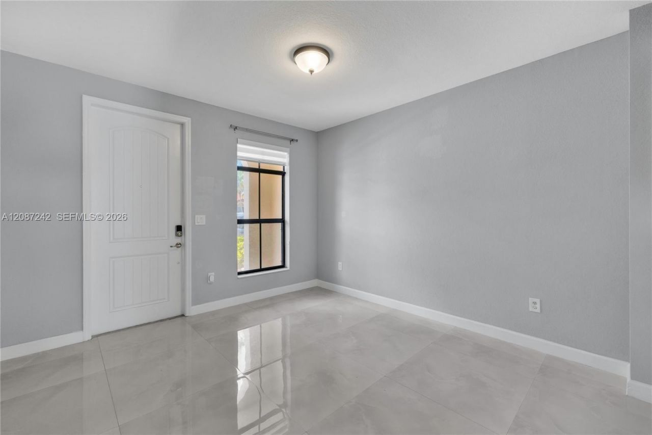17531 SW 153rd Path, Miami, FL 33187 Photo