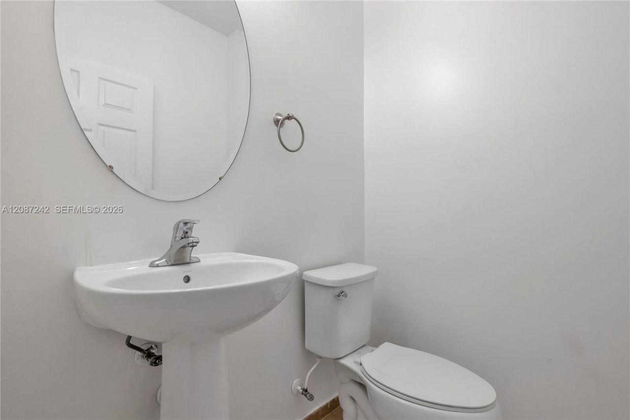 17531 SW 153rd Path, Miami, FL 33187 Photo