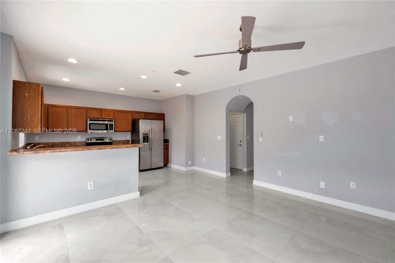 17531 SW 153rd Path, Miami, FL 33187 Photo