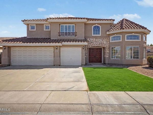 835 W COOLEY Drive, Gilbert, AZ 85233