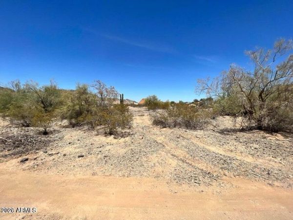 4002 W CARVER Road, Unit 1, Laveen, AZ 85339