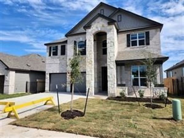 8211 Knoxville TRL , Austin, TX 78744