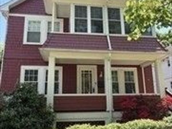93 Lawton St., Unit 1, Brookline, MA 02446