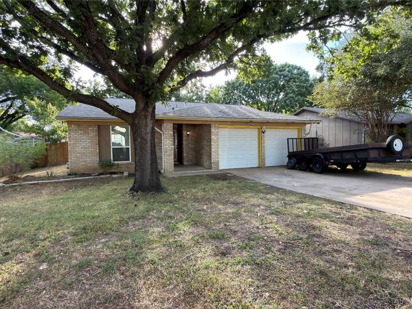 1907 Aberdeen DR , Round Rock, TX 78664