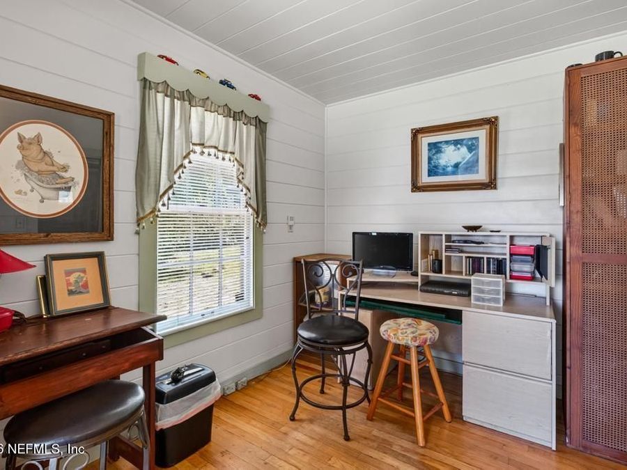 Property Image 37