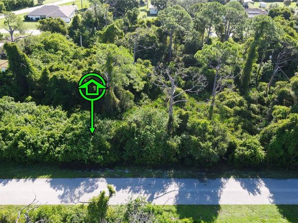 2458 WOODYGLEN STREET , PORT CHARLOTTE, FL 33948