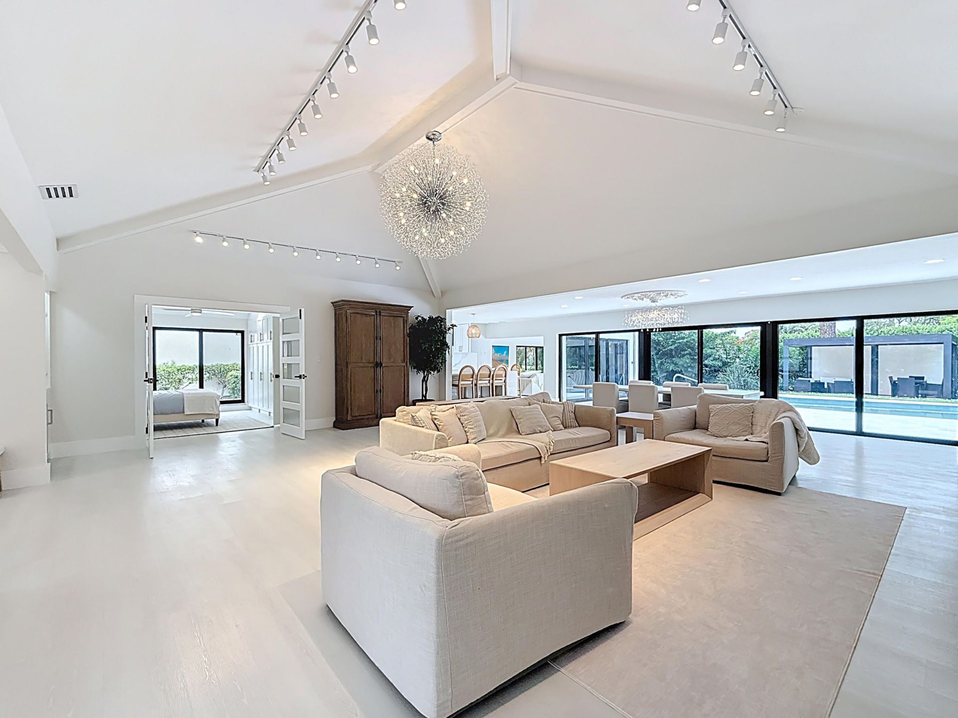 5100 Pineview Circle, Delray Beach, FL 33445 Photo