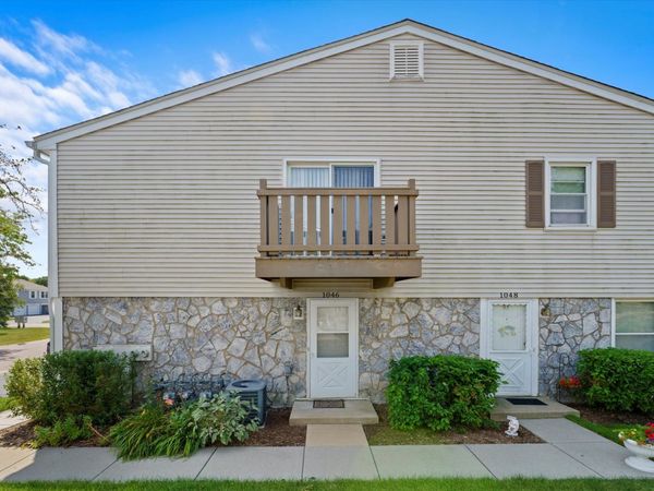1046 Glouchester Harbor , Unit 1046, Schaumburg, IL 60193