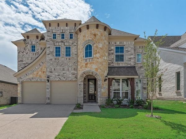 1312 Sundance Lane, Justin, TX 76247