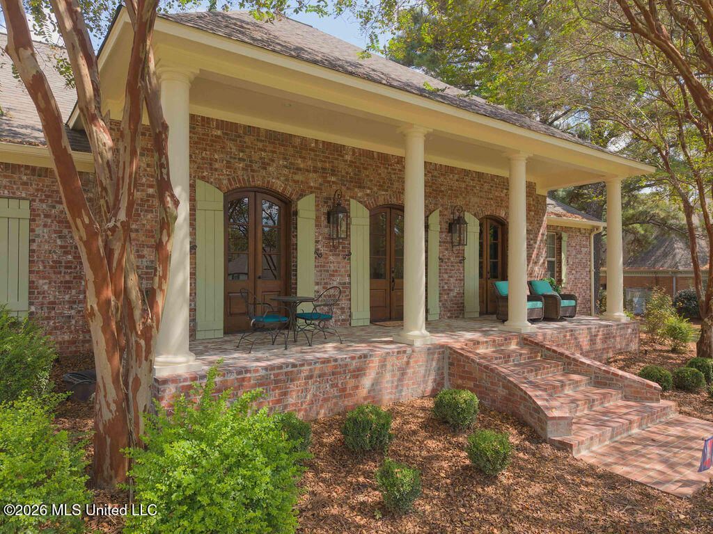 255 Forest Lake Drive, Madison, MS 39110 Main Photo