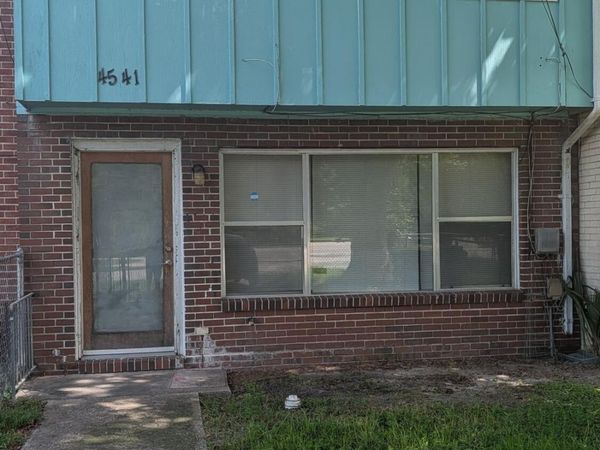 4541 MONCRIEF Road W, Jacksonville, FL 32209