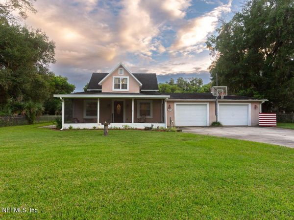 177 CENTRAL Avenue, San Mateo, FL 32187