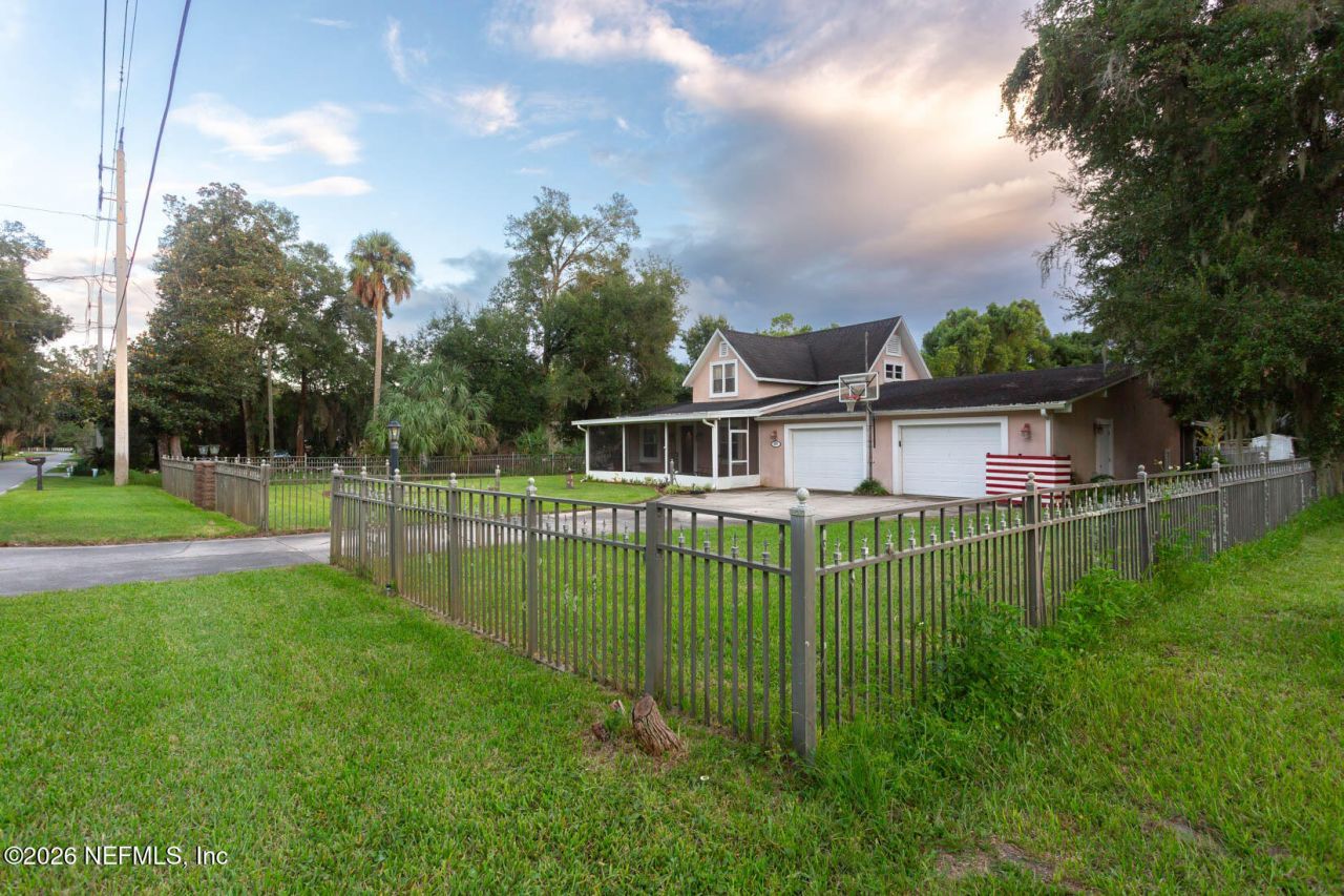 177 Central Avenue, San Mateo, FL 32187 Photo