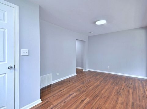 Main Photo
