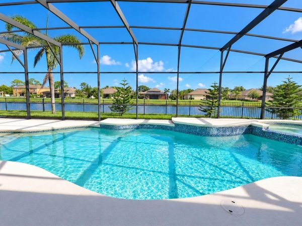 6460 Palm Place, Vero Beach, FL 32967